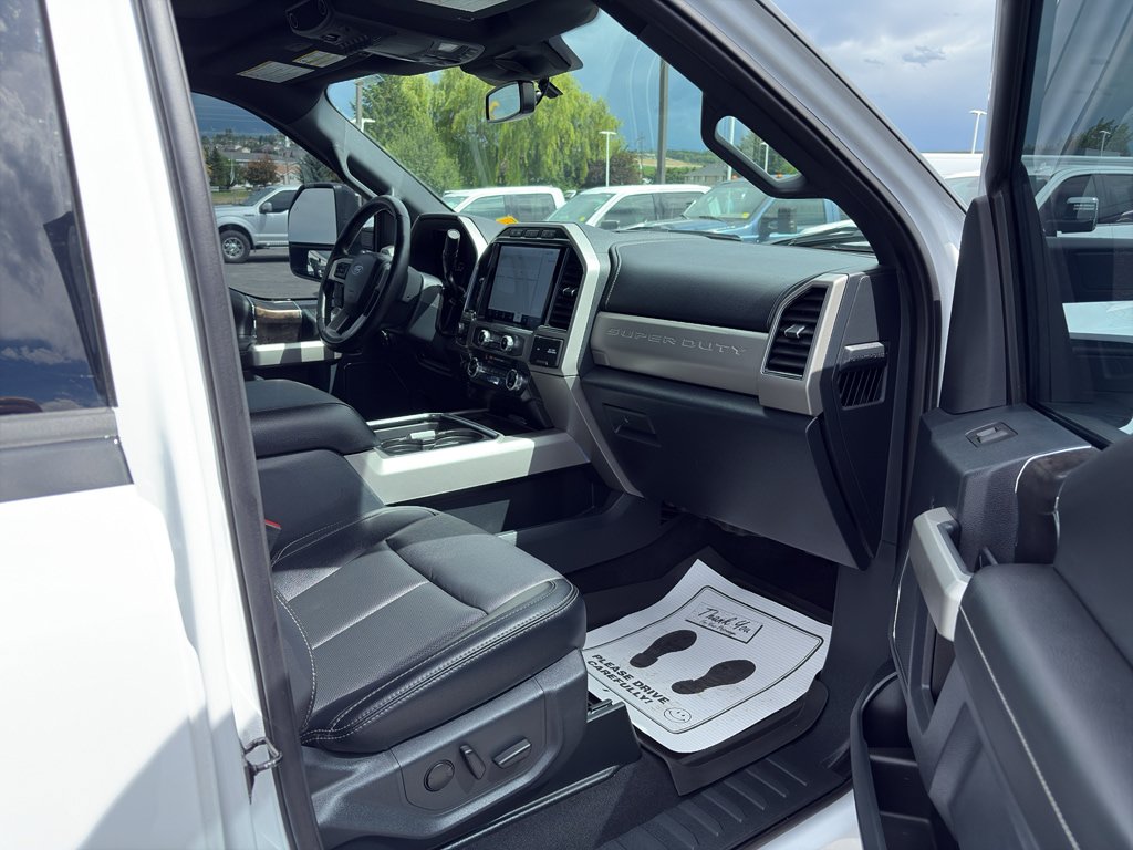 Used 2022 Ford F350 Lariat w/ Lariat Ultimate Package AWD/4WD image 28