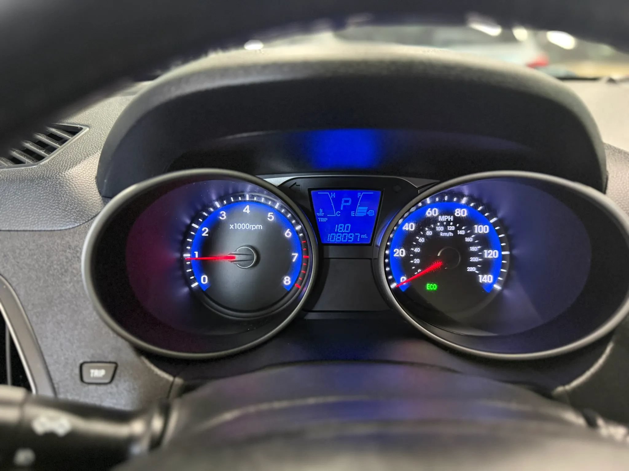 Used 2012 Hyundai Tucson Limited FWD image 40