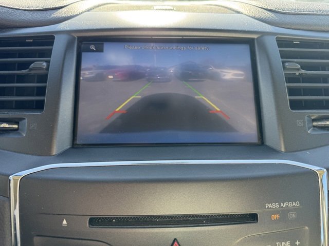 Used 2013 Lincoln MKS AWD image 27