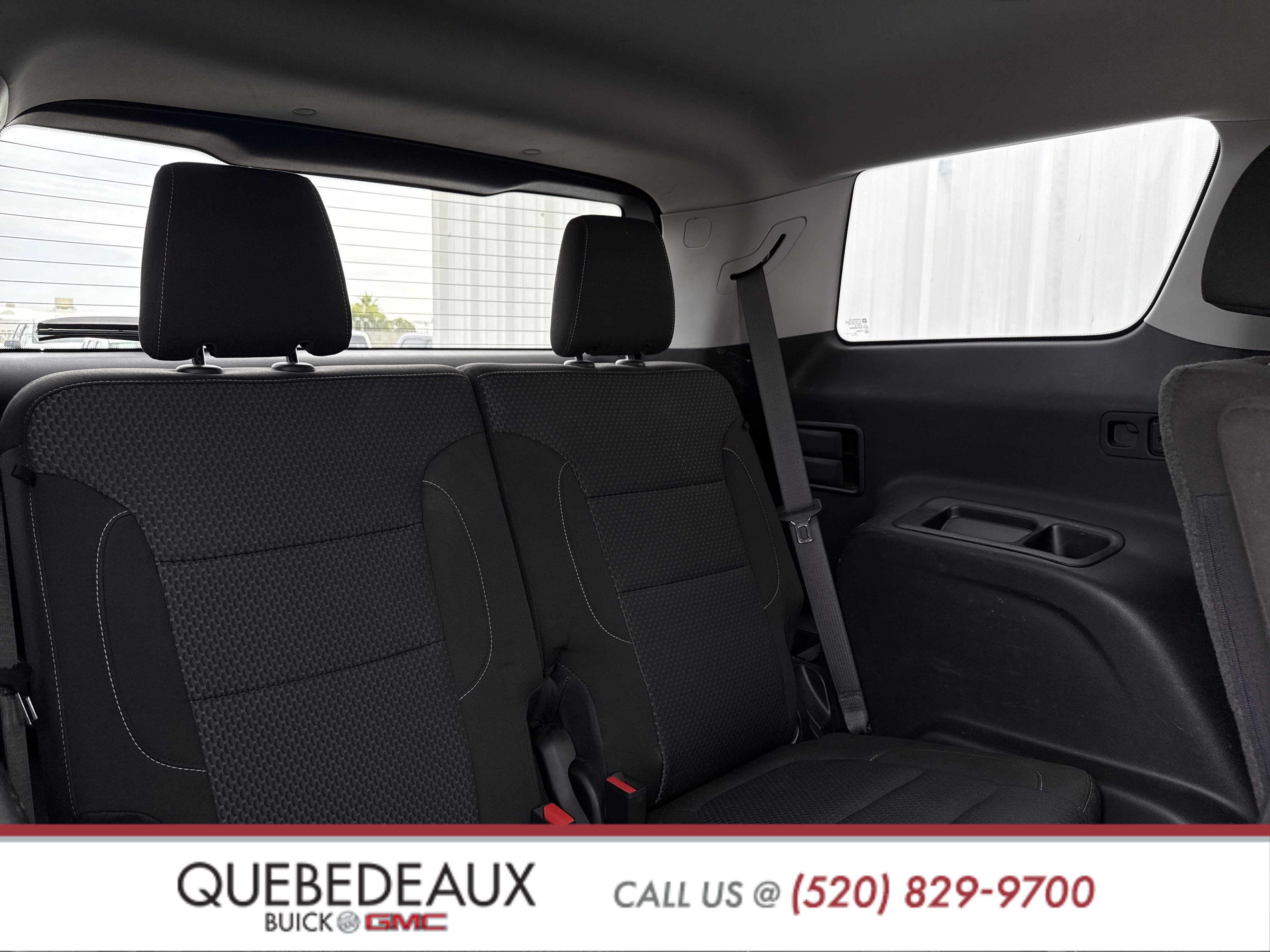 Used 2023 GMC Acadia SLE image 34