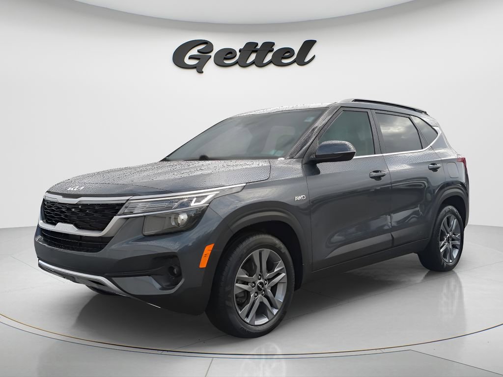 Used 2023 Kia Seltos S AWD/4WD image 1