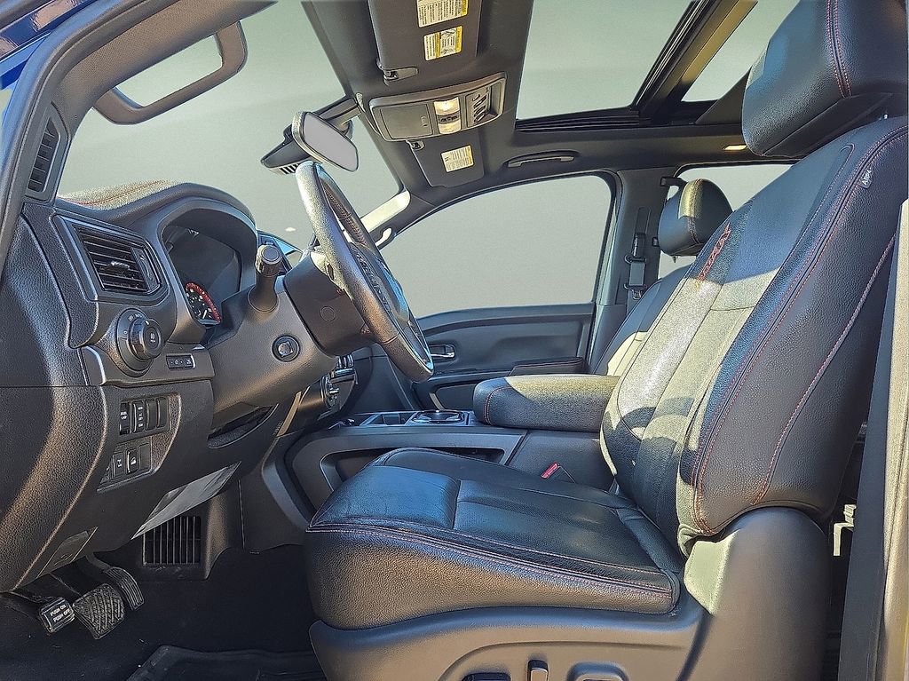 Used 2021 Nissan Titan PRO-4X w/ Pro-4x Convenience Package image 24