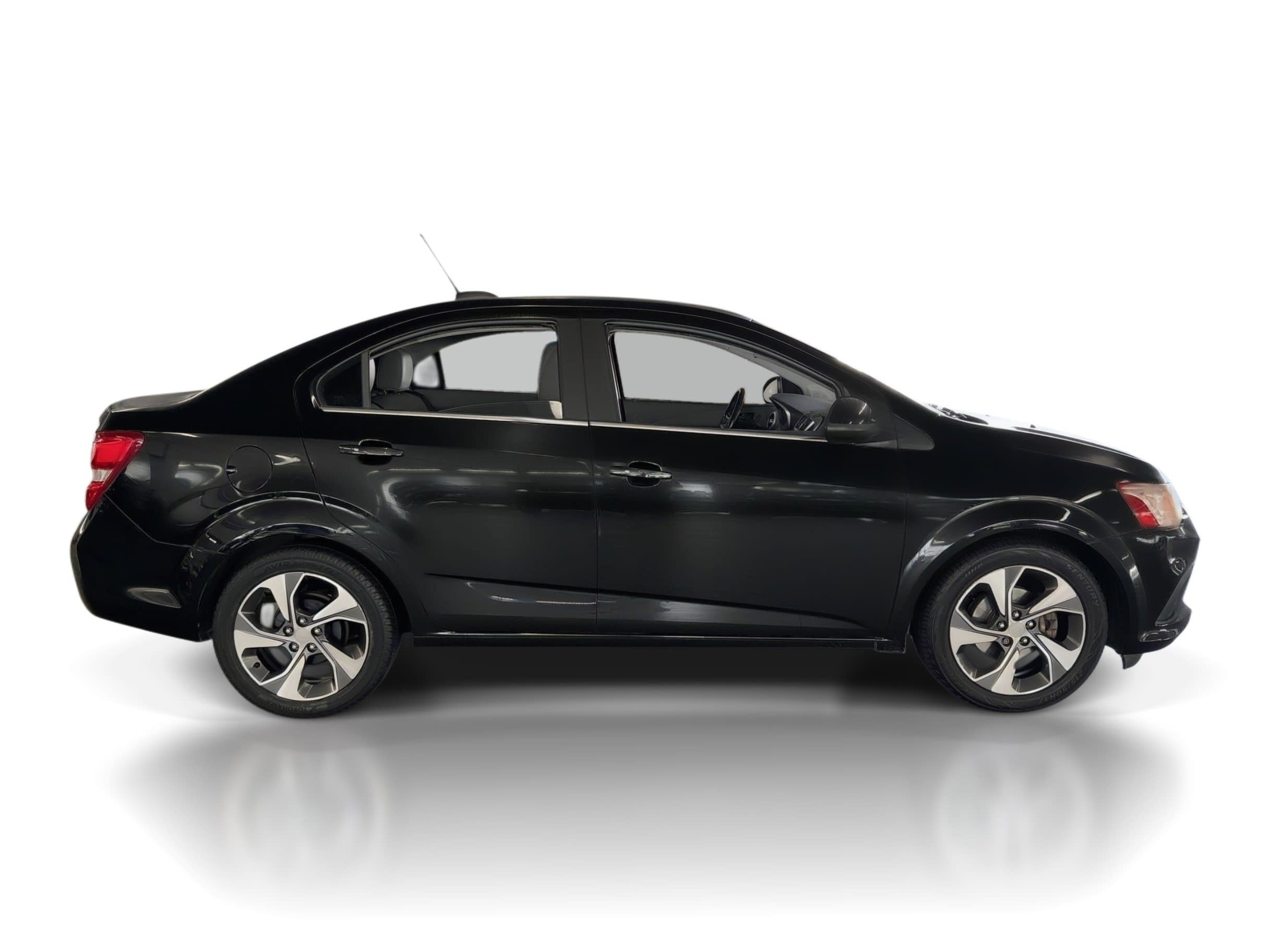 Used 2017 Chevrolet Sonic Premier image 8