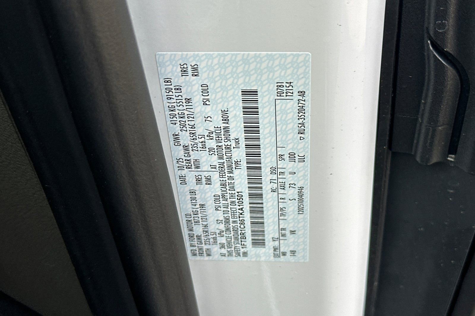 New 2026 Ford Transit 250 148 Medium Roof w/ Load Area Protection Package image 27