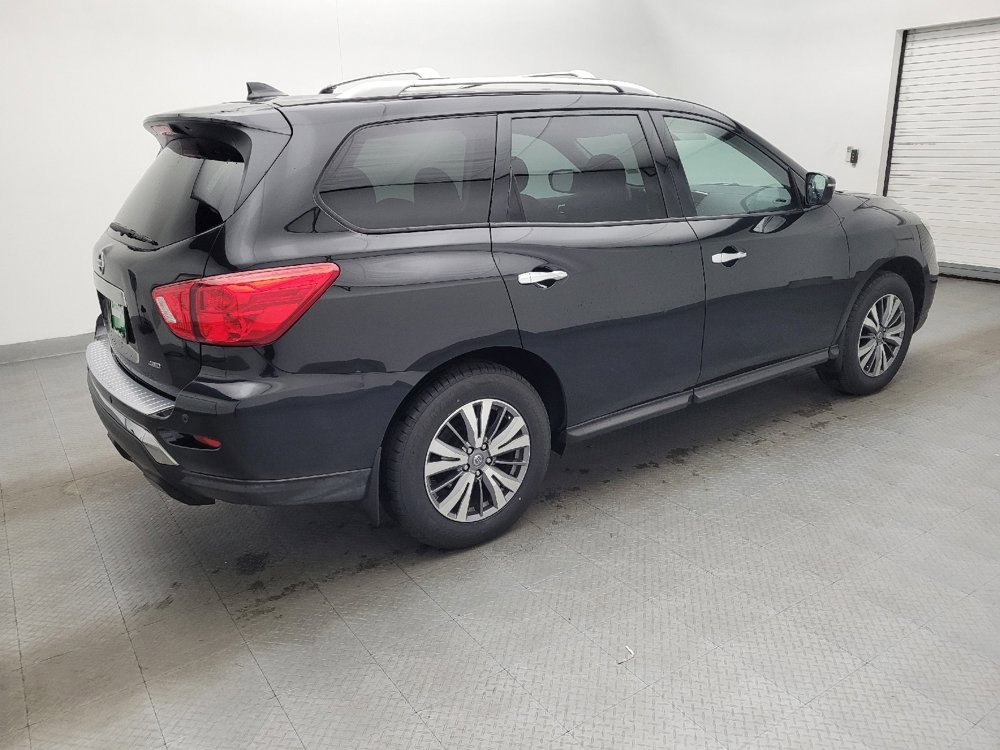 Used 2020 Nissan Pathfinder S AWD/4WD image 10