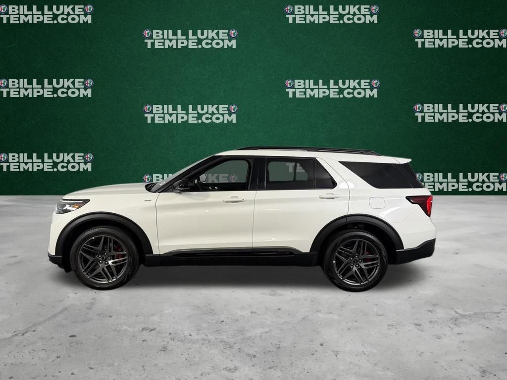 Used 2025 Ford Explorer ST-Line w/ ST-Line Street Pack image 10