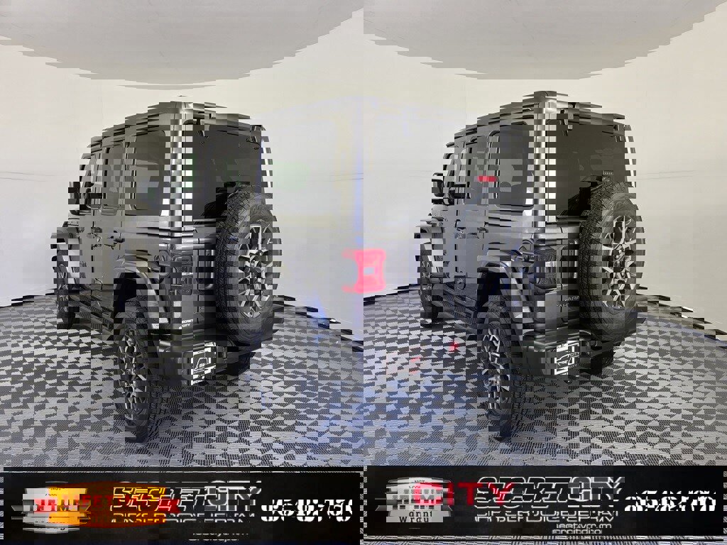 New 2025 Jeep Wrangler Unlimited Sahara image 5