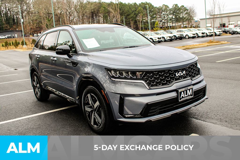 Used 2022 Kia Sorento S FWD image 4