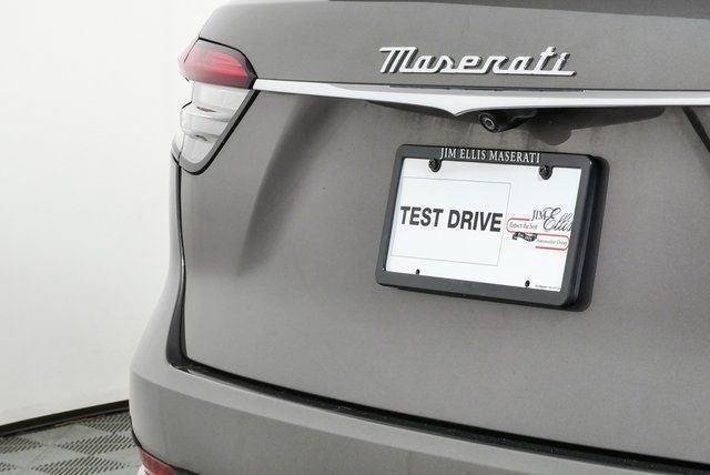 Certified 2023 Maserati Levante GT AWD/4WD image 37