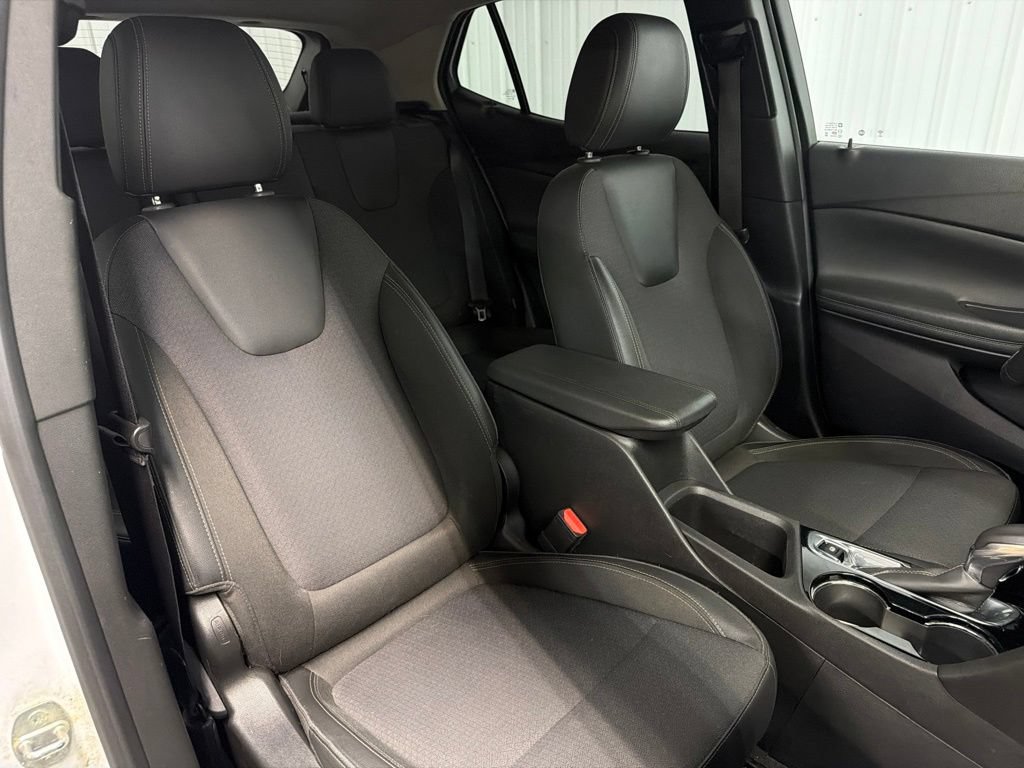 Used 2020 Buick Encore GX Preferred w/ Cold Weather Comfort Package AWD/4WD image 14