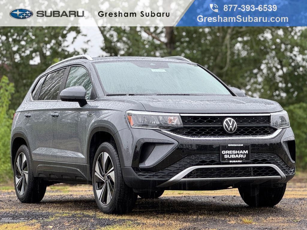 Used 2023 Volkswagen Taos SE w/ Panoramic Sunroof Package AWD/4WD image 1