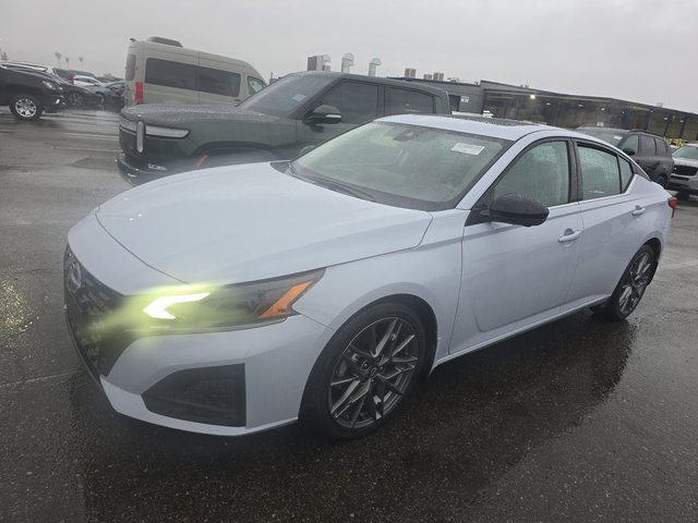 Certified 2023 Nissan Altima 2.0 SR