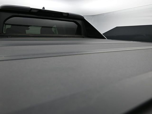 New 2026 Chevrolet Silverado EV LT AWD/4WD image 12