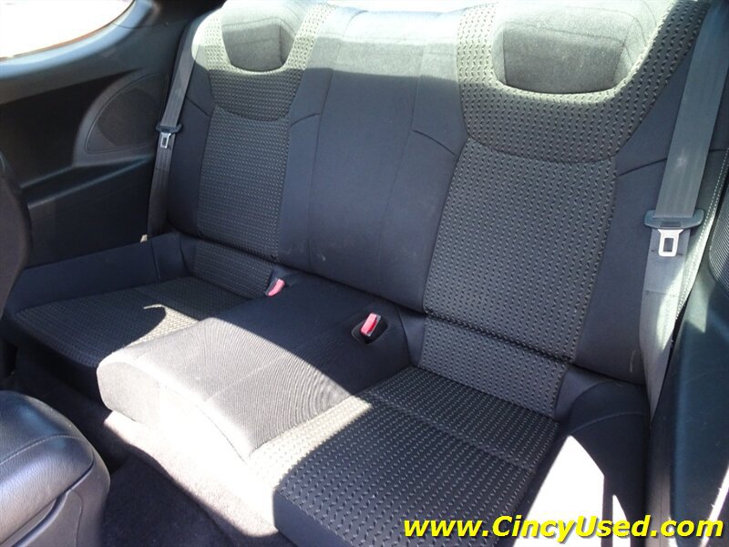 Used 2011 Hyundai Genesis 2.0T RWD image 14