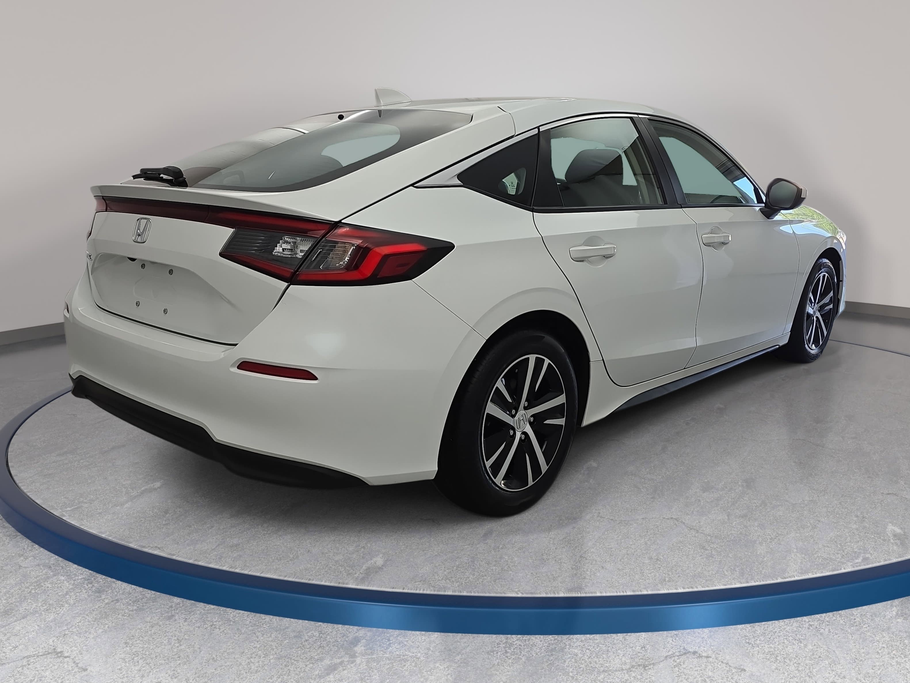 Used 2023 Honda Civic LX image 5