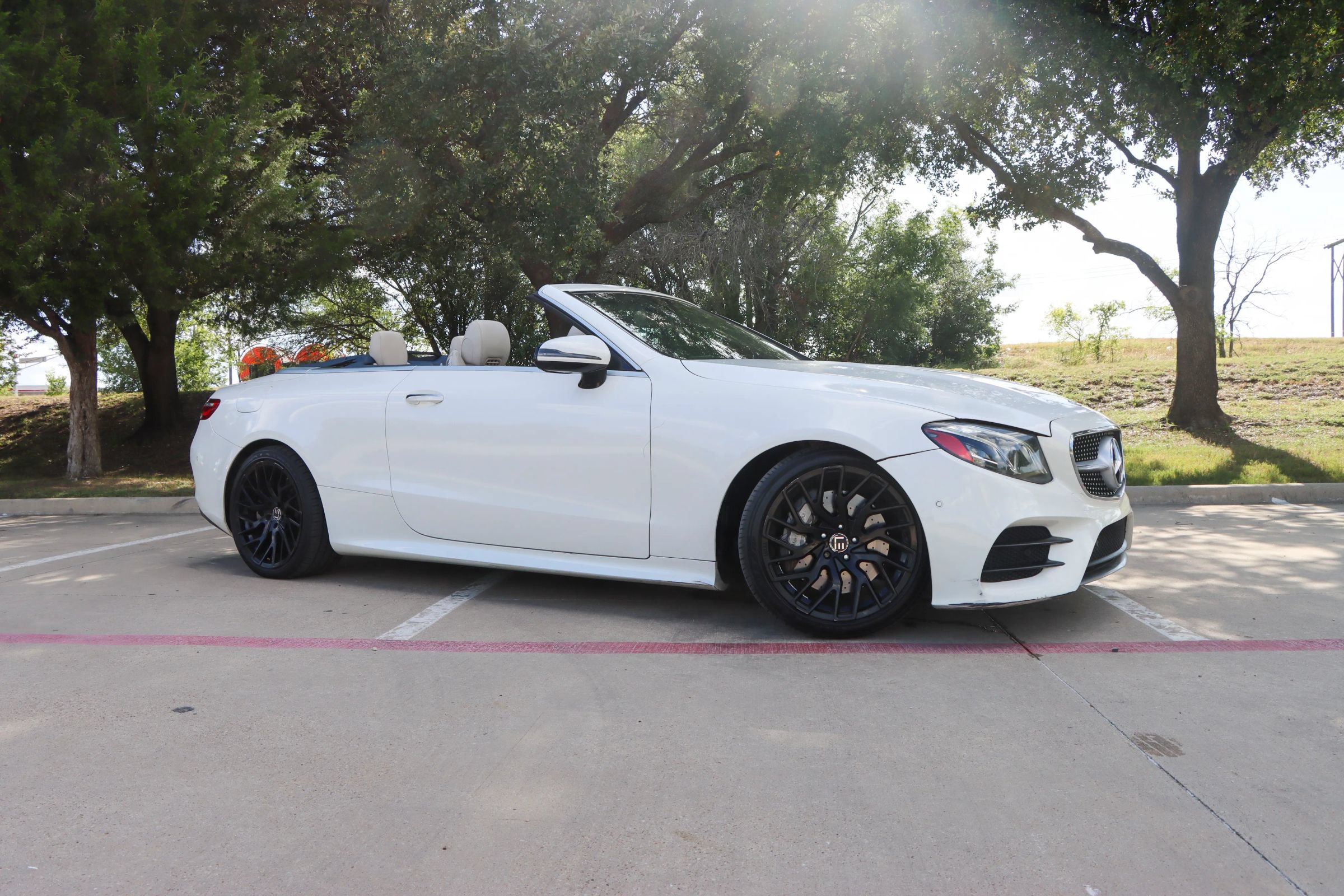Used 2018 Mercedes-Benz E 400 Cabriolet w/ Premium 2 Package (Q02) image 1