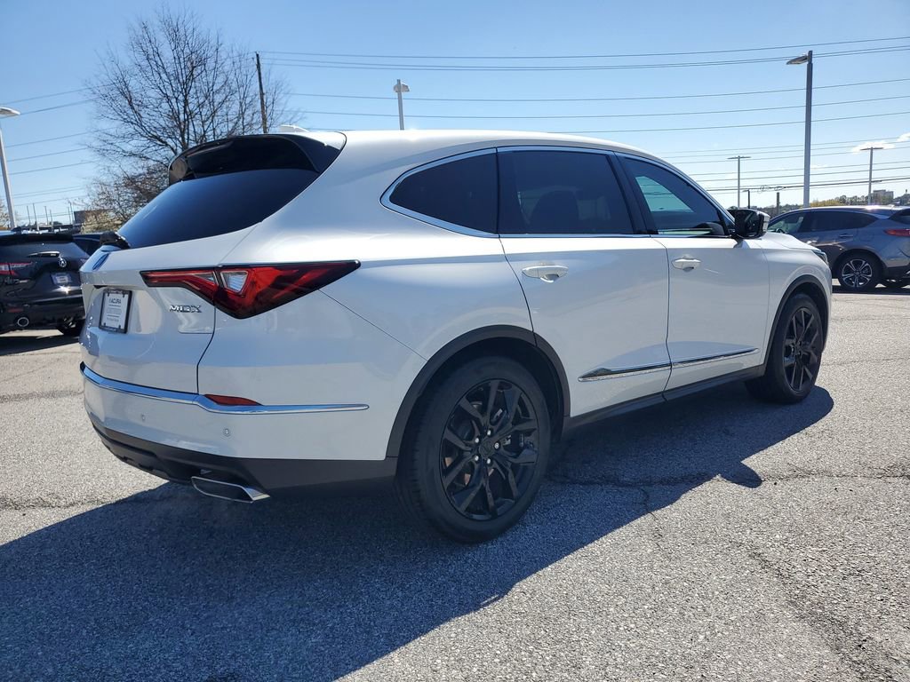 Certified 2023 Acura MDX FWD w/ Technology Package image 5