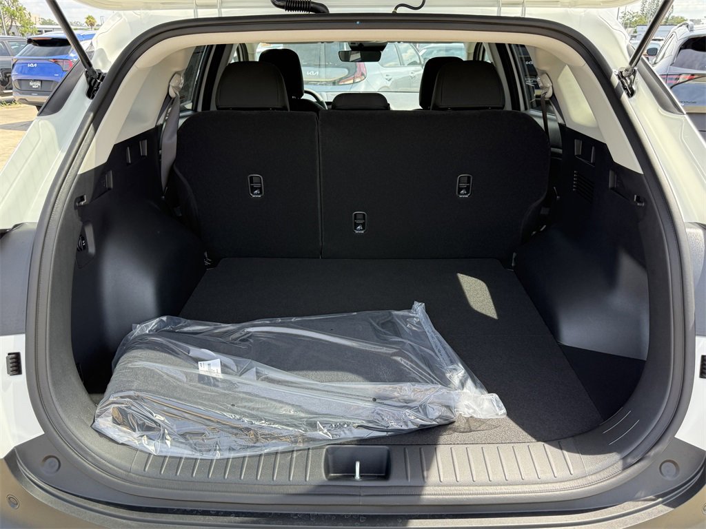 New 2026 Kia Sportage S image 12