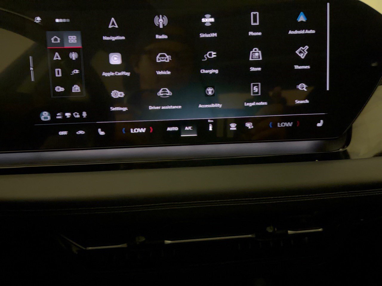 Certified 2025 Audi Q6 e-tron Premium w/ Convenience Package RWD image 22