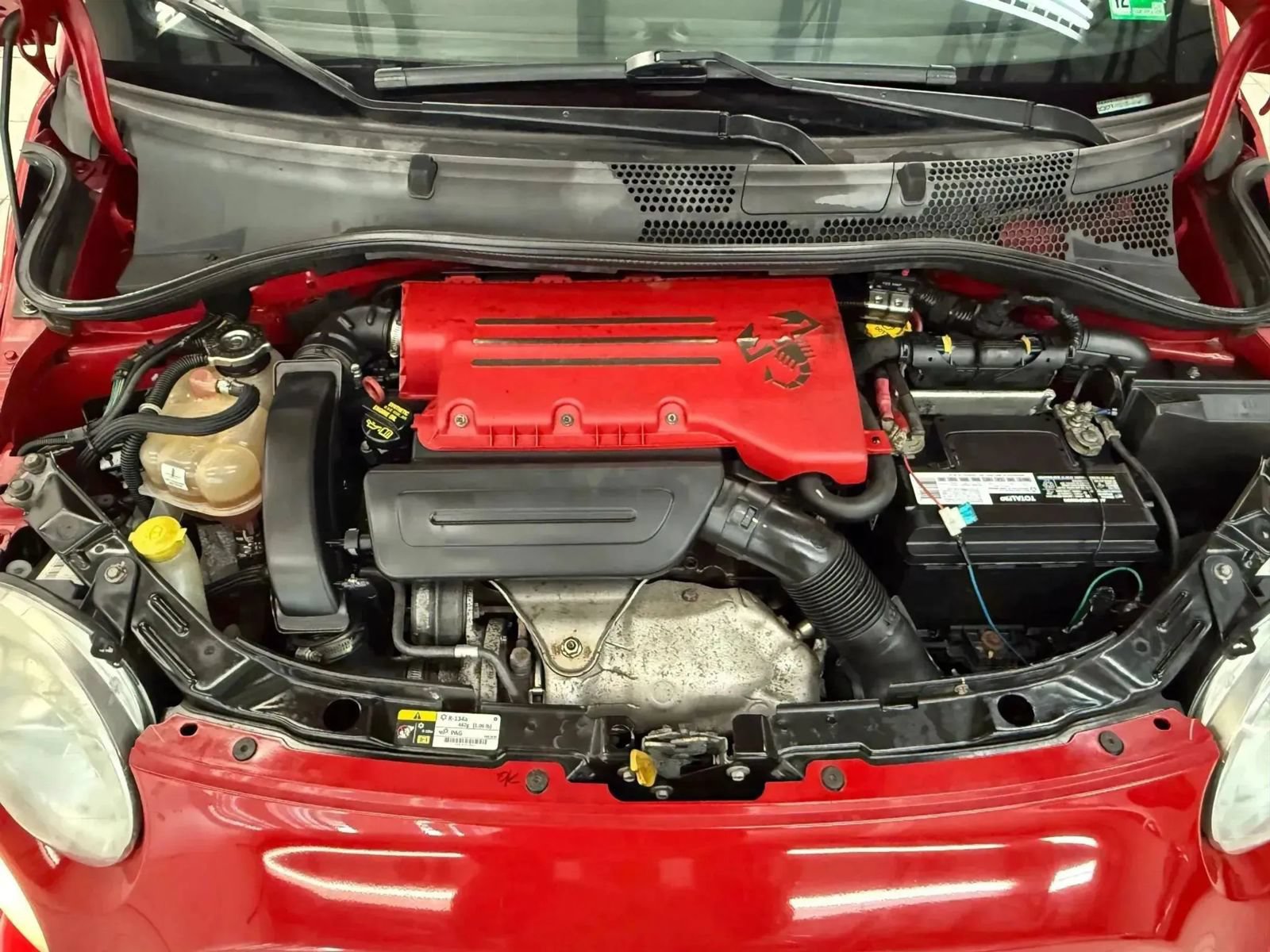 Used 2013 FIAT 500 Abarth FWD image 33