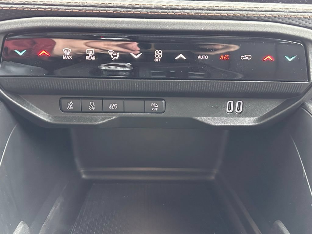 New 2026 Jeep Cherokee Limited AWD/4WD image 31