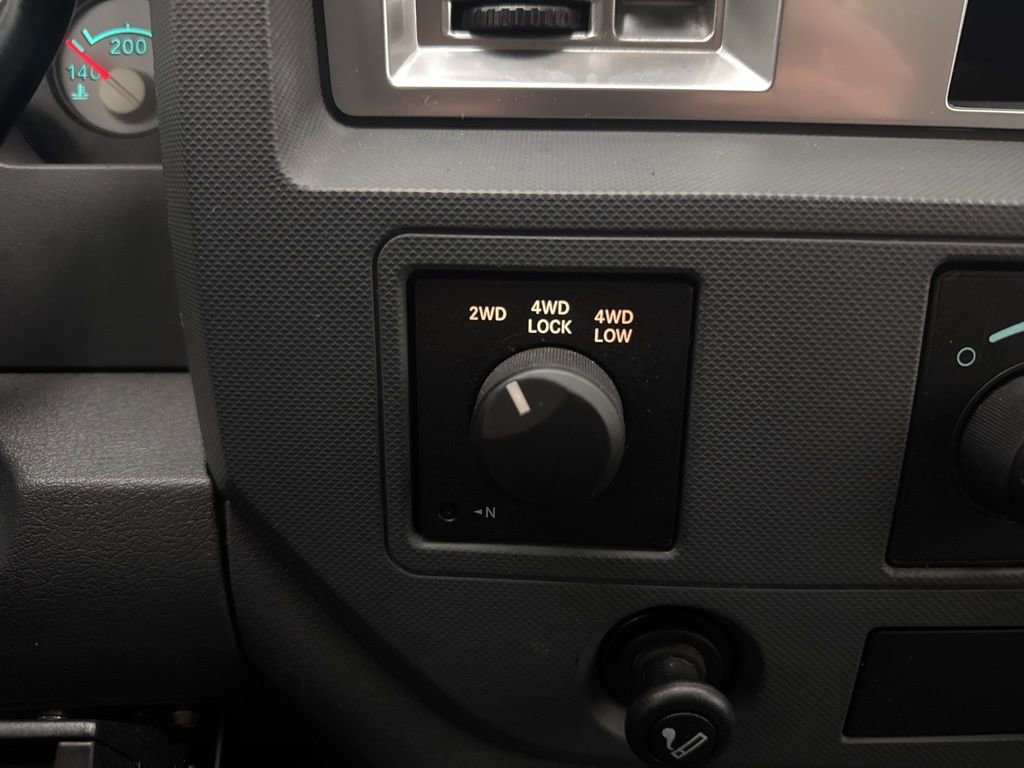 Used 2009 Dodge Ram 2500 Truck SLT w/ Trailer Tow Group AWD/4WD image 22