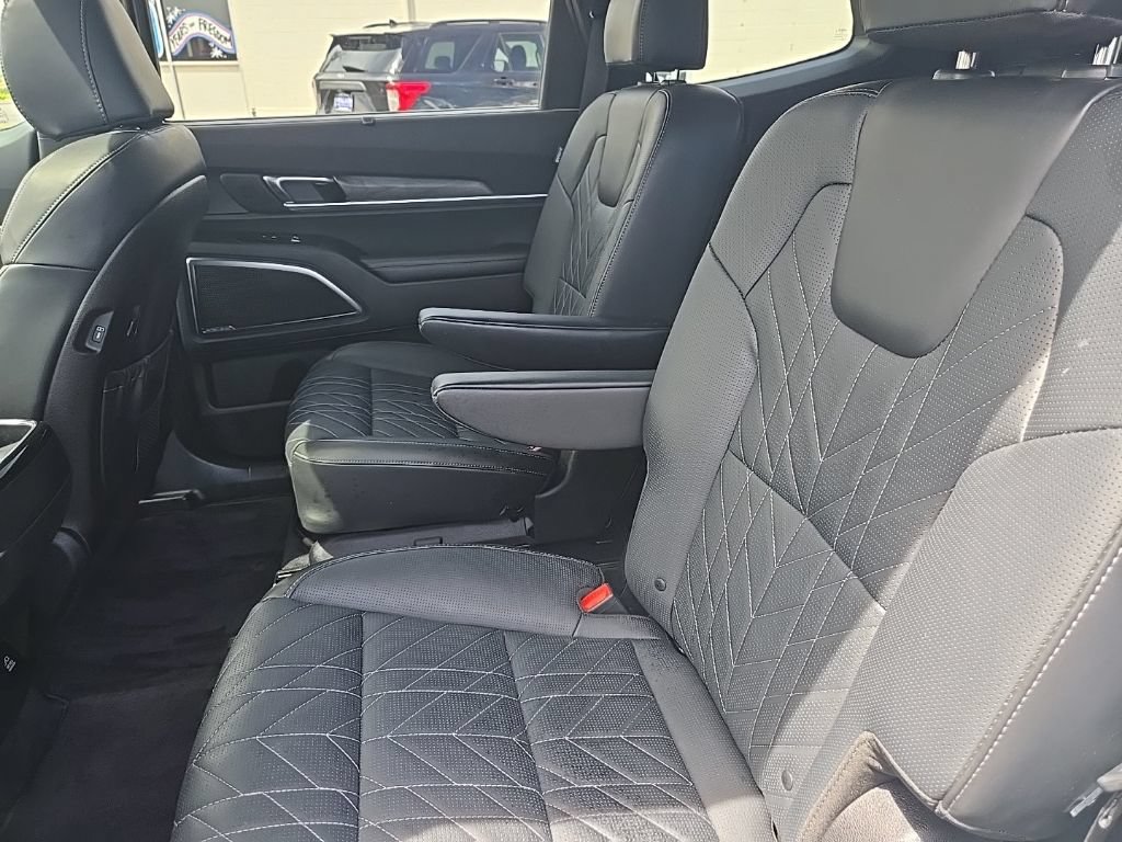 Used 2024 Kia Telluride SX Prestige X-Pro AWD/4WD image 24