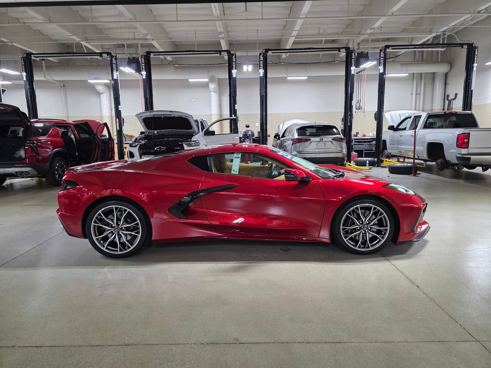 Used 2023 Chevrolet Corvette Stingray Premium Cpe w/ Z51 Performance Package RWD image 8