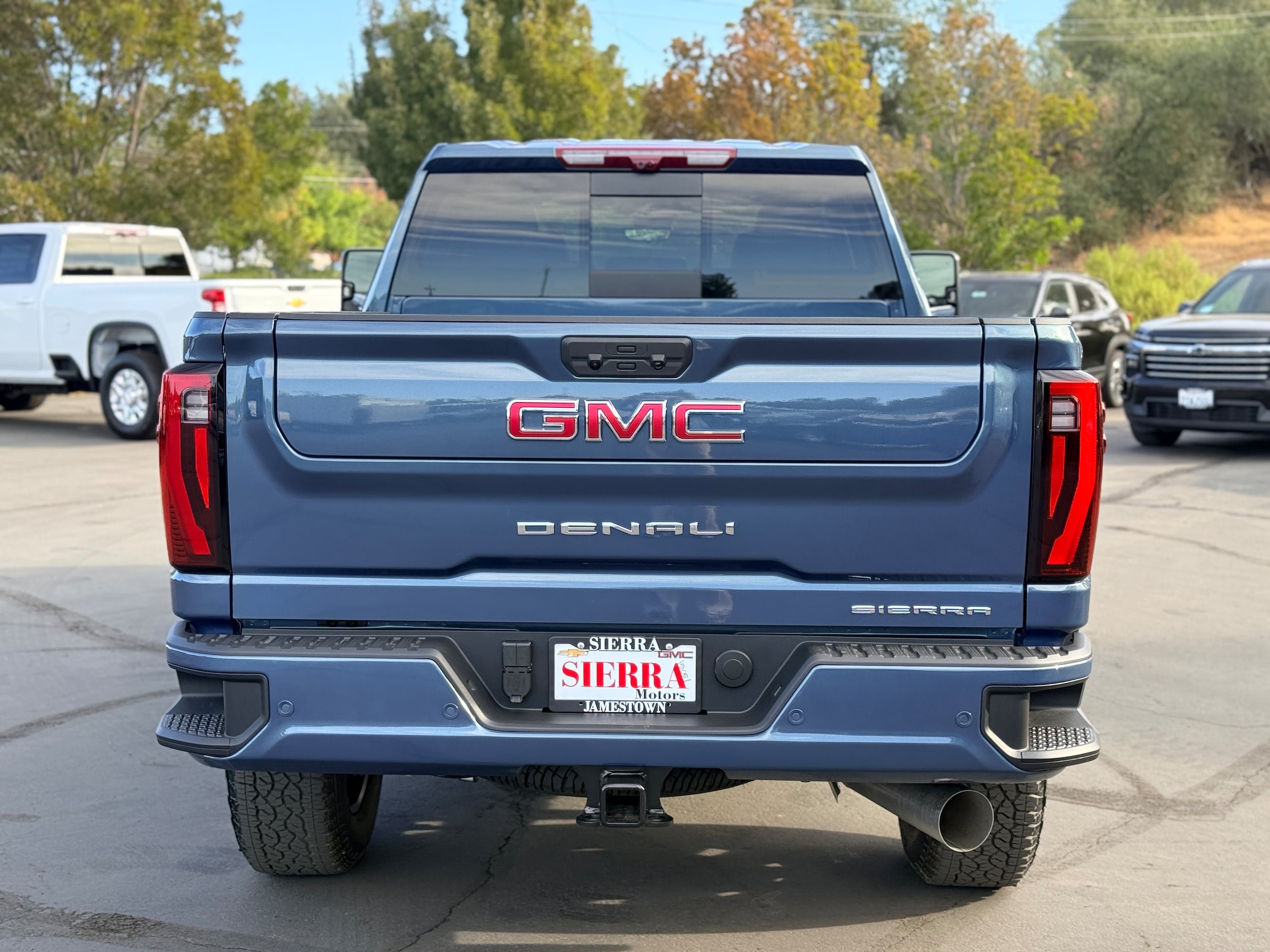 New 2026 GMC Sierra 2500 Denali w/ Denali Reserve Package AWD/4WD image 5