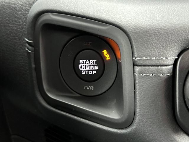 New 2026 Jeep Wrangler Unlimited Rubicon w/ Steel Bumper Group image 31