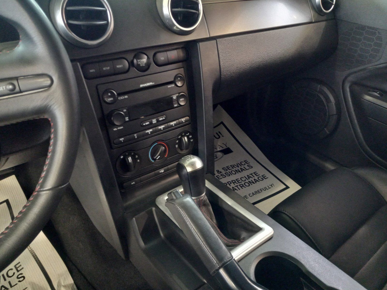 Used 2007 Ford Mustang Shelby GT500 image 16