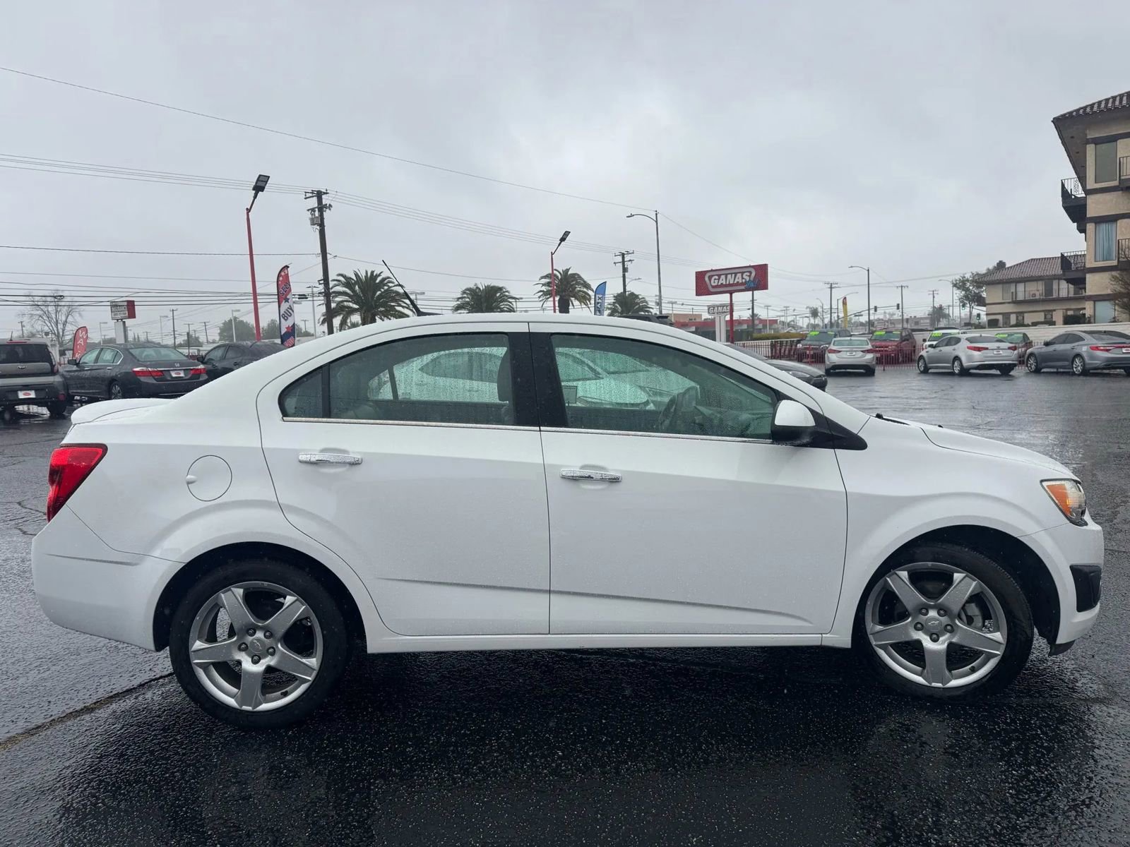 Used 2013 Chevrolet Sonic LTZ image 10