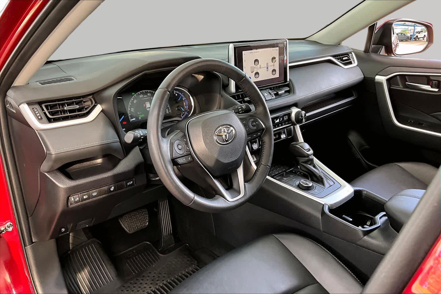 Used 2024 Toyota RAV4 XLE Premium w/ Weather Package AWD/4WD image 18
