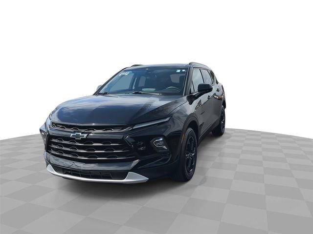 Certified 2023 Chevrolet Blazer LT w/ Midnight/Sport Edition AWD/4WD image 3