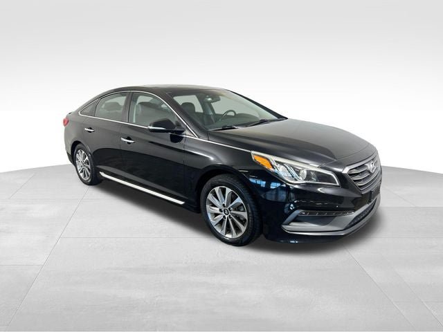 Used 2017 Hyundai Sonata Sport w/ Value Edition Package 02 FWD image 13