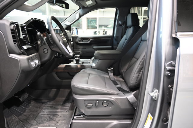 New 2026 GMC Sierra 1500 SLT AWD/4WD image 12