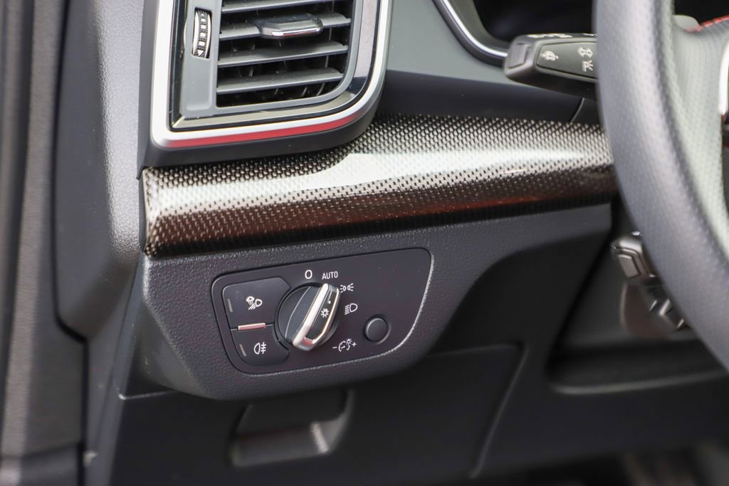 Used 2024 Audi SQ5 Premium Plus image 29