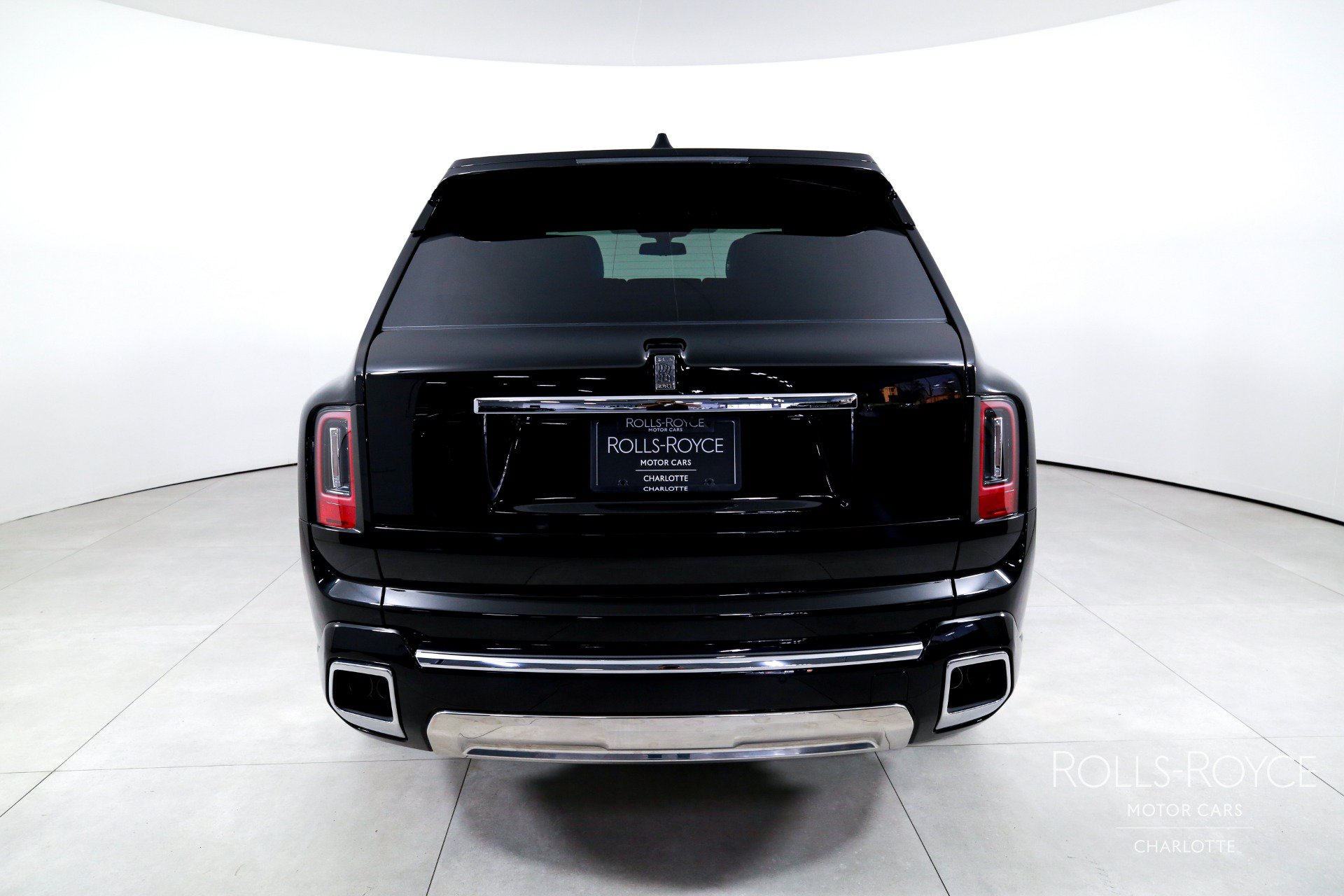 New 2026 Rolls-Royce Cullinan AWD/4WD image 9