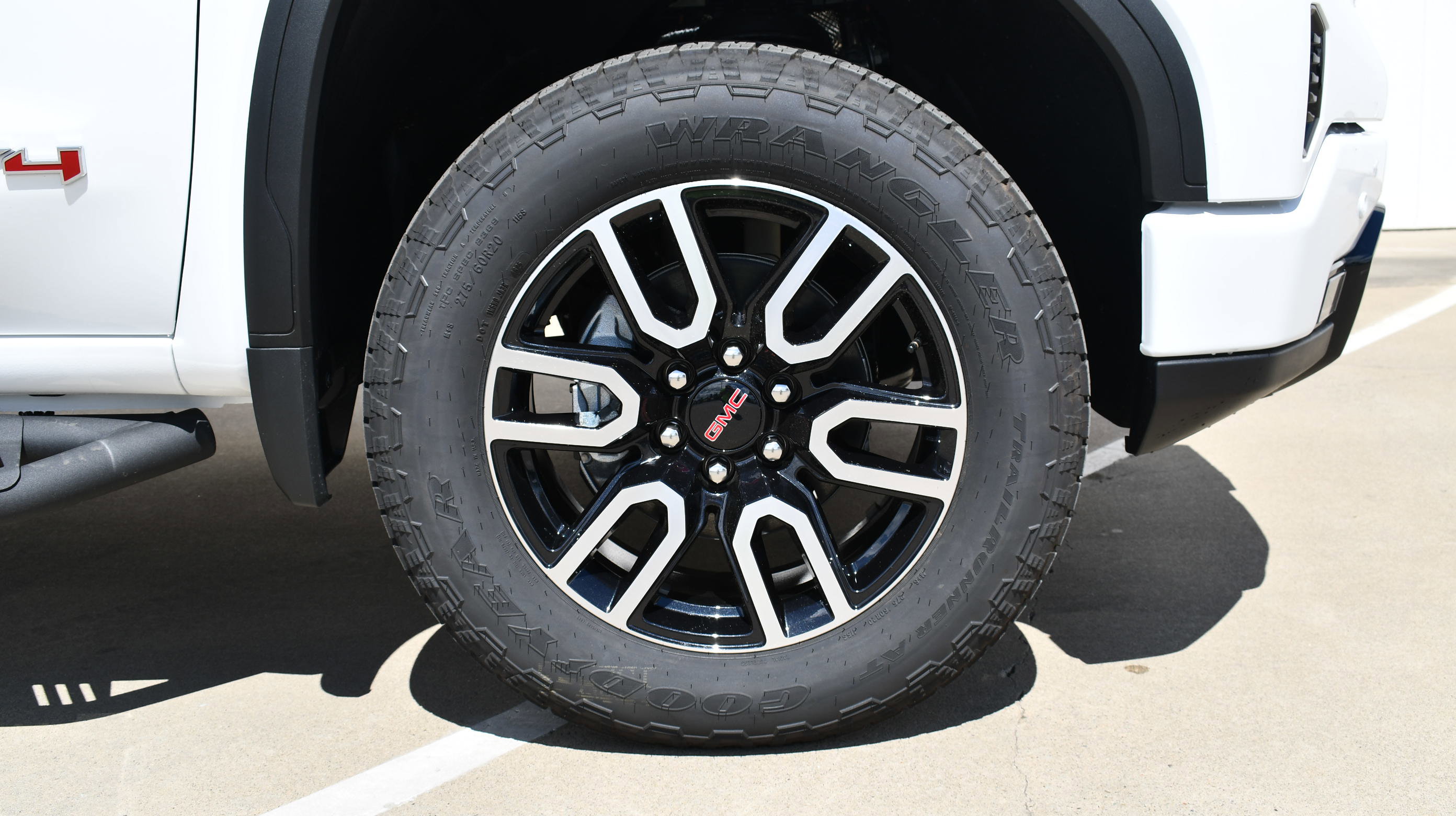 New 2026 GMC Sierra 1500 AT4 w/ AT4 Premium Package image 6