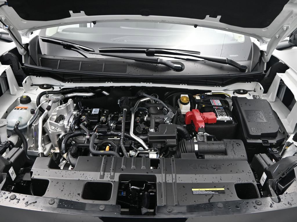 Used 2026 Nissan Kicks SV image 14