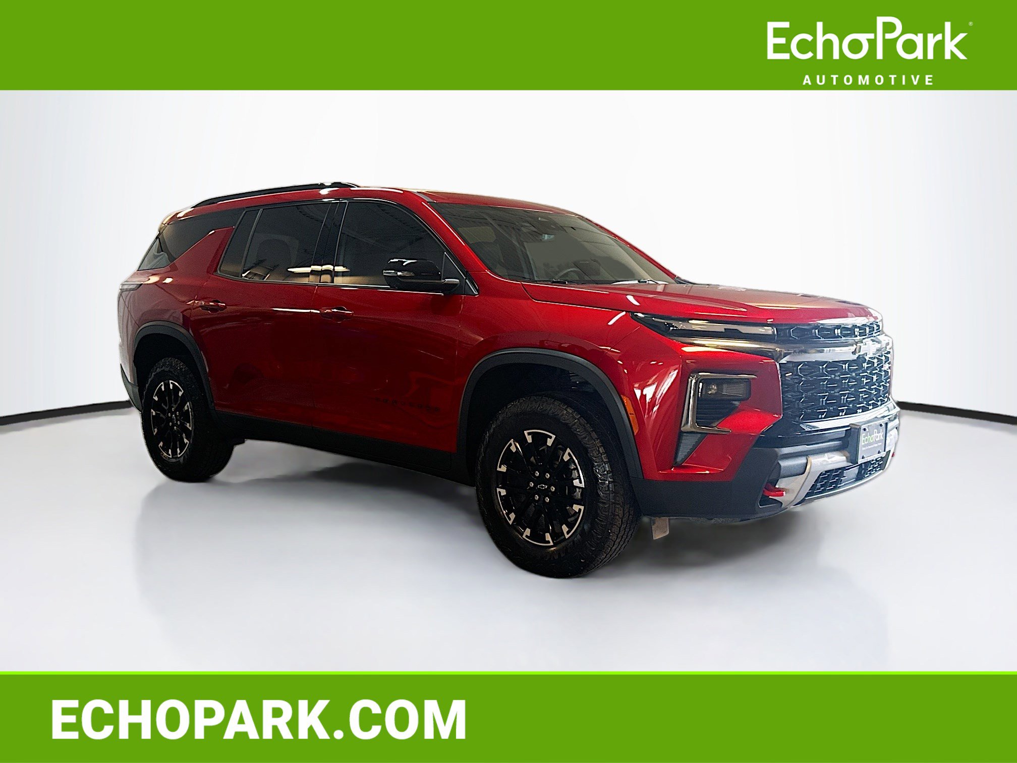 Used 2025 Chevrolet Traverse Z71 w/ Driver Confidence Package image 1