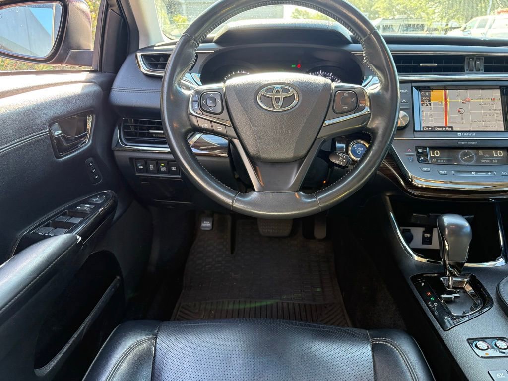 Used 2014 Toyota Avalon Limited FWD image 6