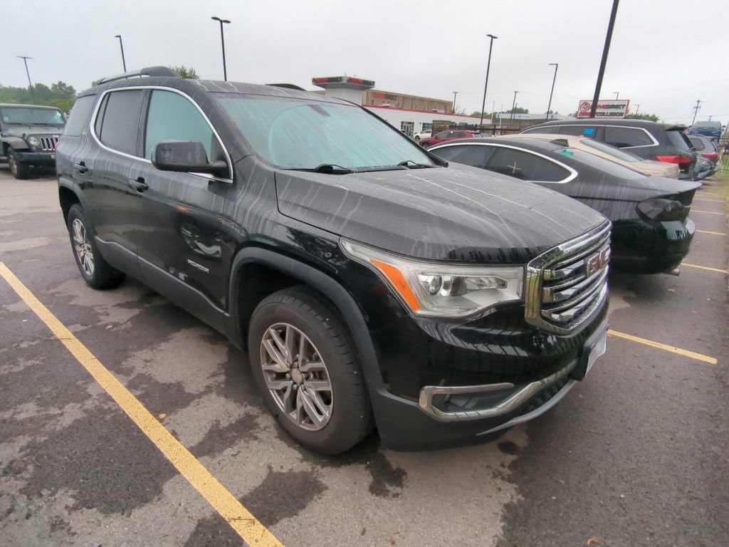 Used 2019 GMC Acadia SLE w/ Driver Alert Package I FWD image 3