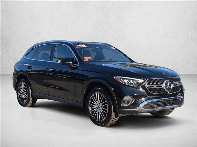 Certified 2026 Mercedes-Benz GLC 300 image 3