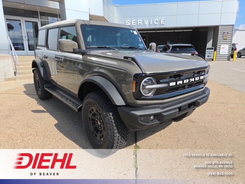 New 2026 Ford Bronco Outer Banks w/ Sasquatch Package