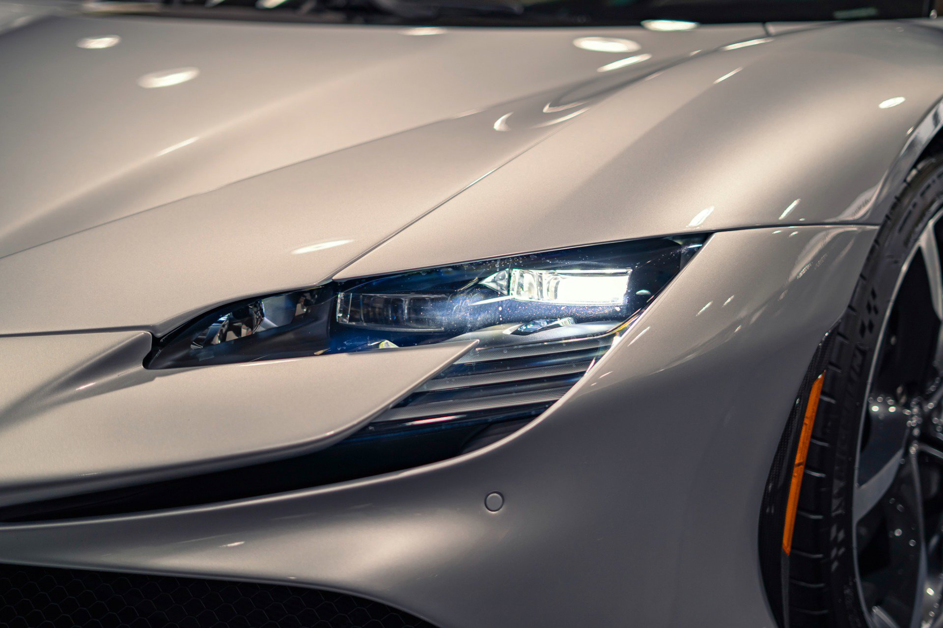 Used 2021 Ferrari SF90 Stradale image 29