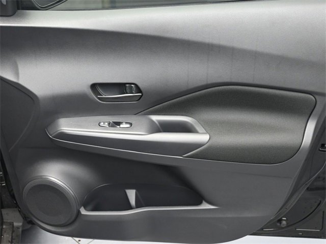 Used 2025 Nissan Kicks Play S image 33