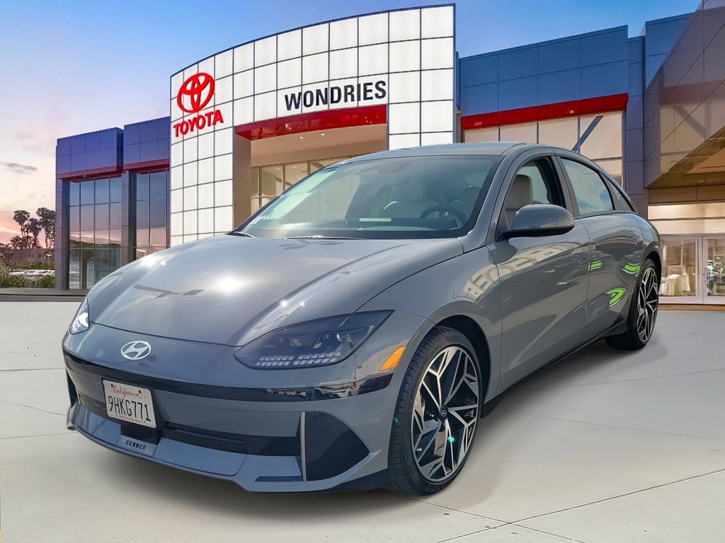 Used 2023 Hyundai Ioniq 6 SEL image 2