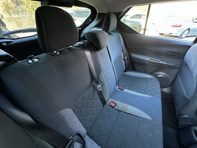 Used 2018 Nissan Kicks S image 33