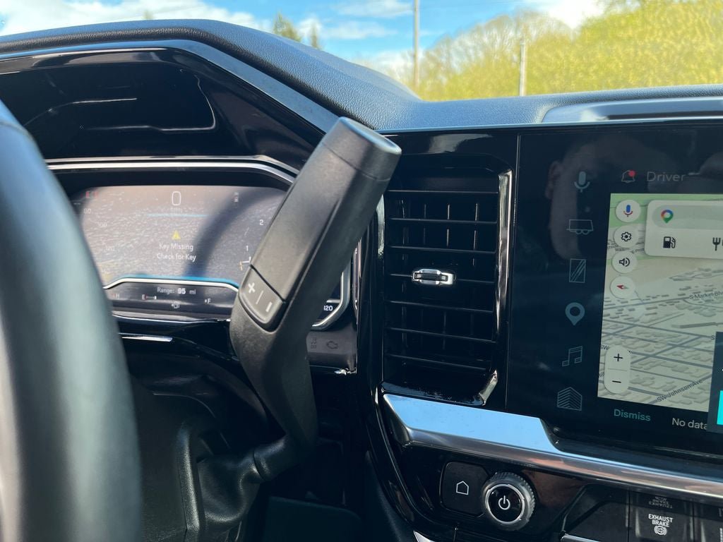 Used 2024 Chevrolet Silverado 2500 LTZ w/ LTZ Premium Package image 28